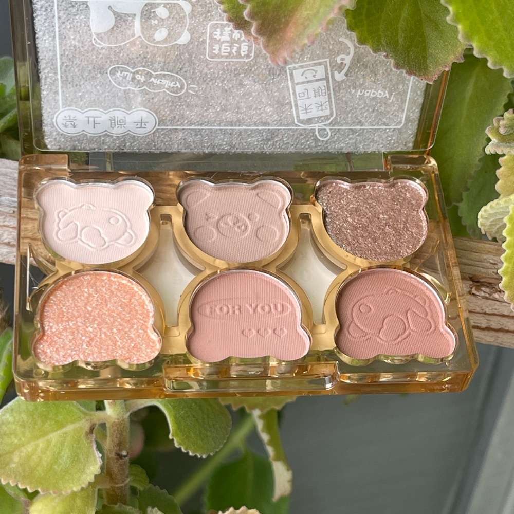 BEAR Design 6 Color Eyeshadow Palette - Picture 10 of 10